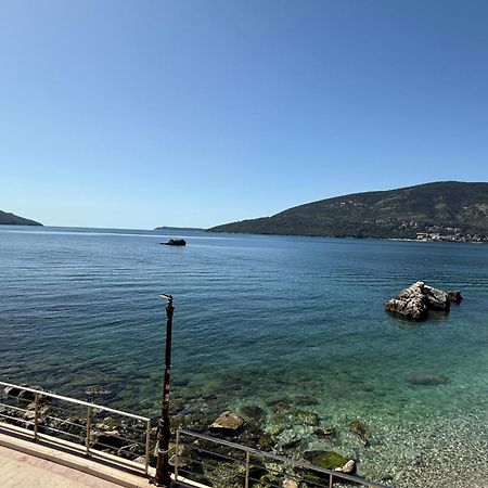 Skver Studio Apartments Herceg Novi Buitenkant foto