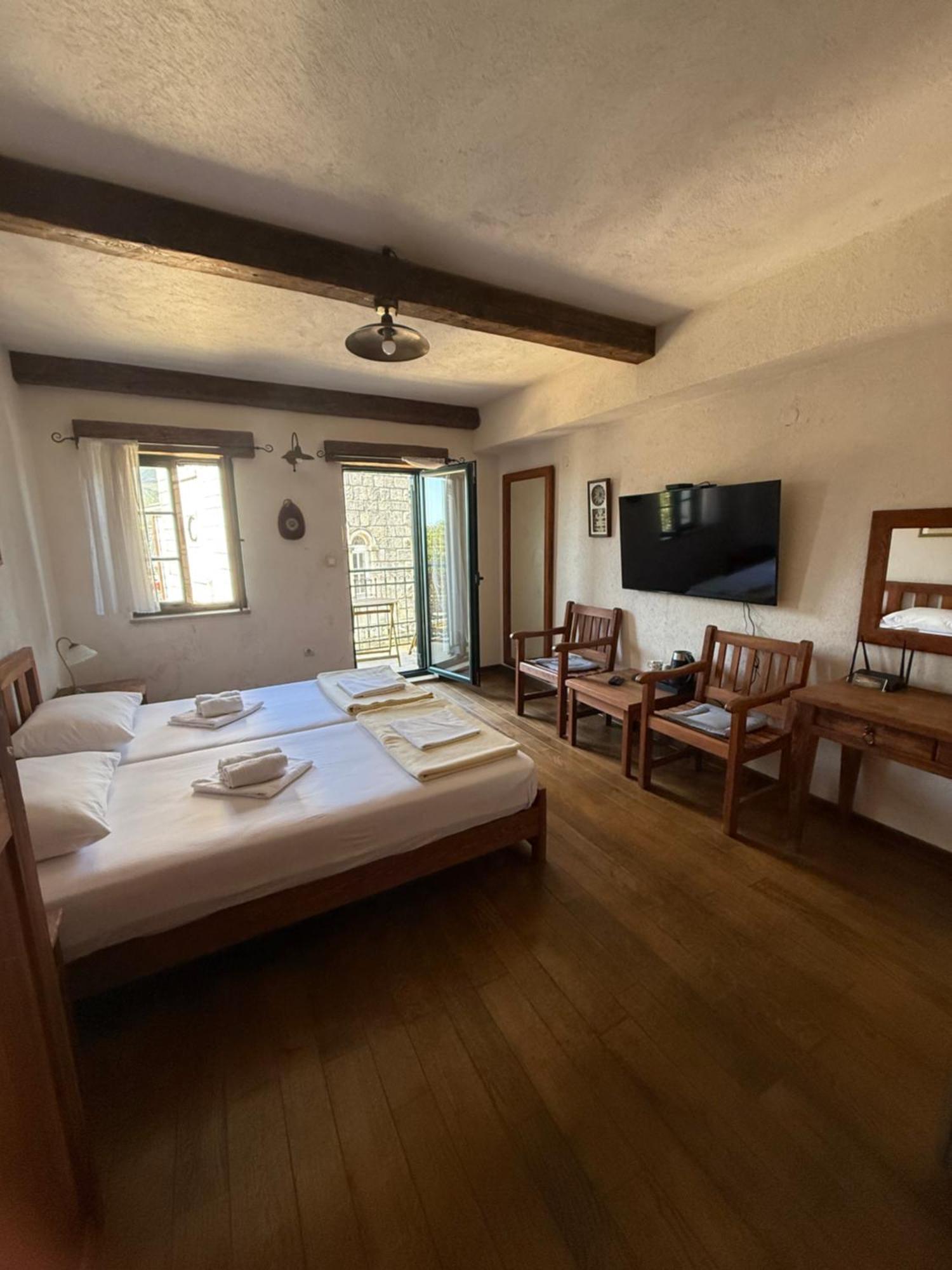 Skver Studio Apartments Herceg Novi Buitenkant foto