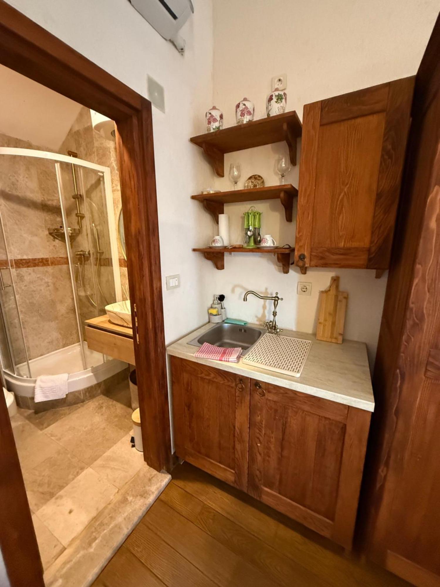 Skver Studio Apartments Herceg Novi Buitenkant foto
