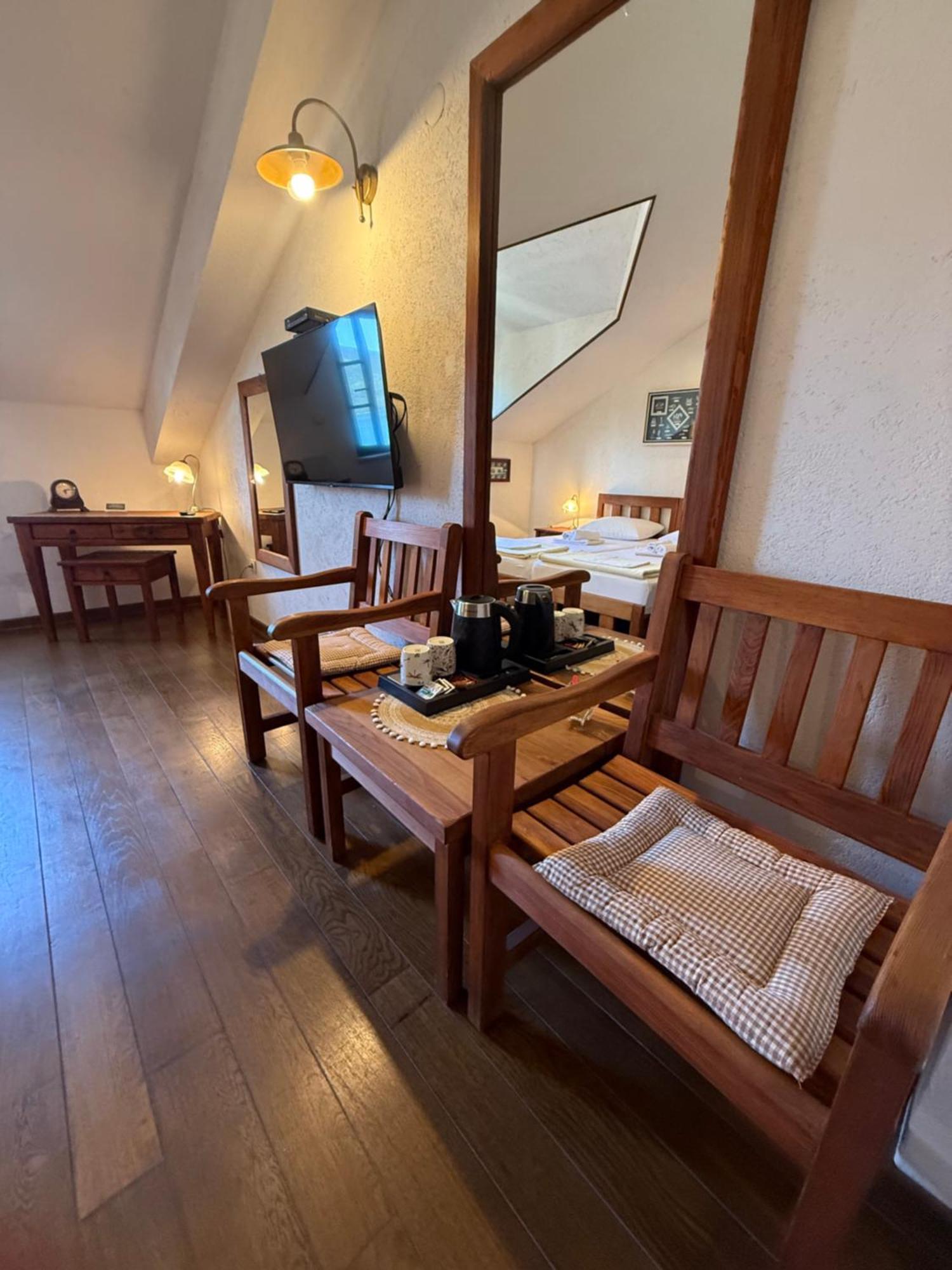 Skver Studio Apartments Herceg Novi Buitenkant foto